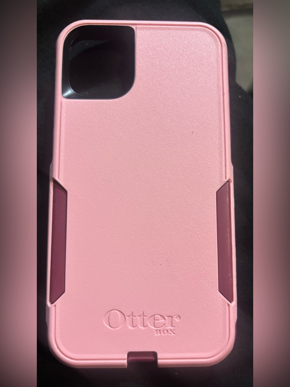 OtterBox (iphone 15) Pink Dual-Layer Protective Phone Case